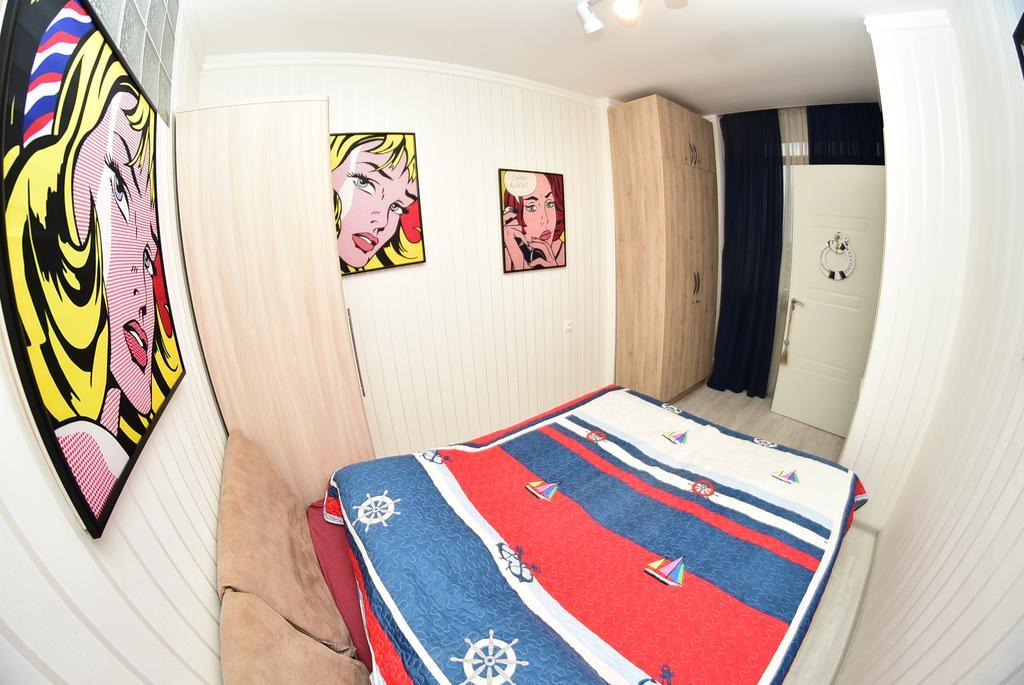 Stars Apartment Batoemi Buitenkant foto
