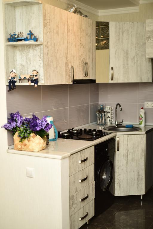 Stars Apartment Batoemi Buitenkant foto